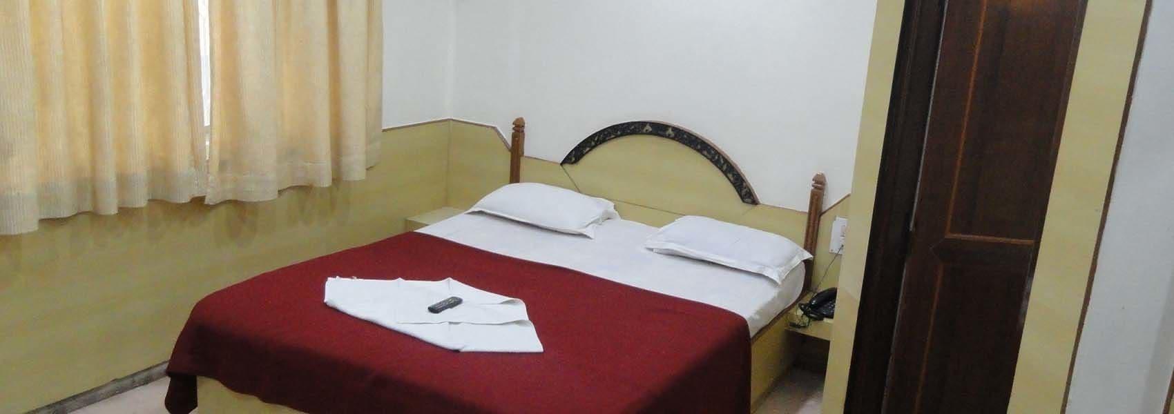 Hotel T.A.P. Paradise Bangalore Esterno foto